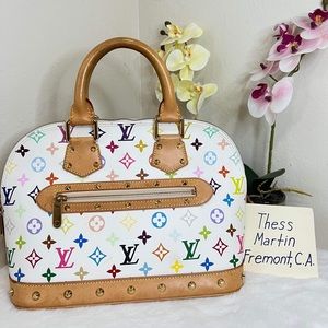 Authentic multicored Alma white